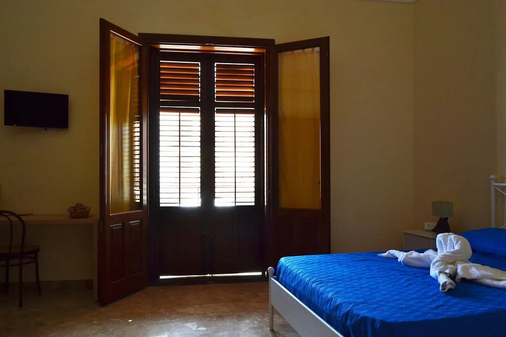 Palazzo Graziano Guest House Terrasini Favarotta Italy