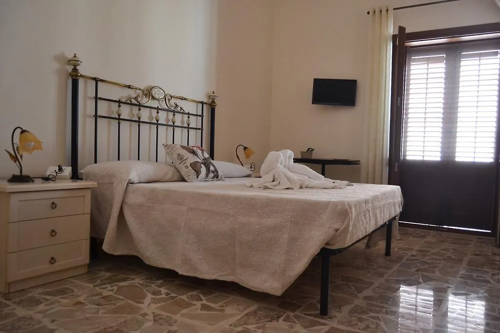 Palazzo Graziano Guest House Terrasini Favarotta